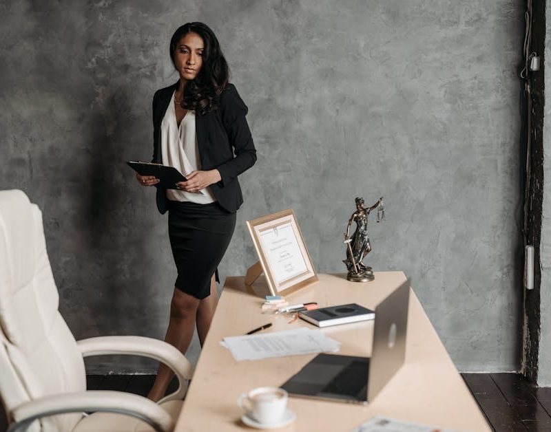 Какие услуги входят в банкротство под ключ в России