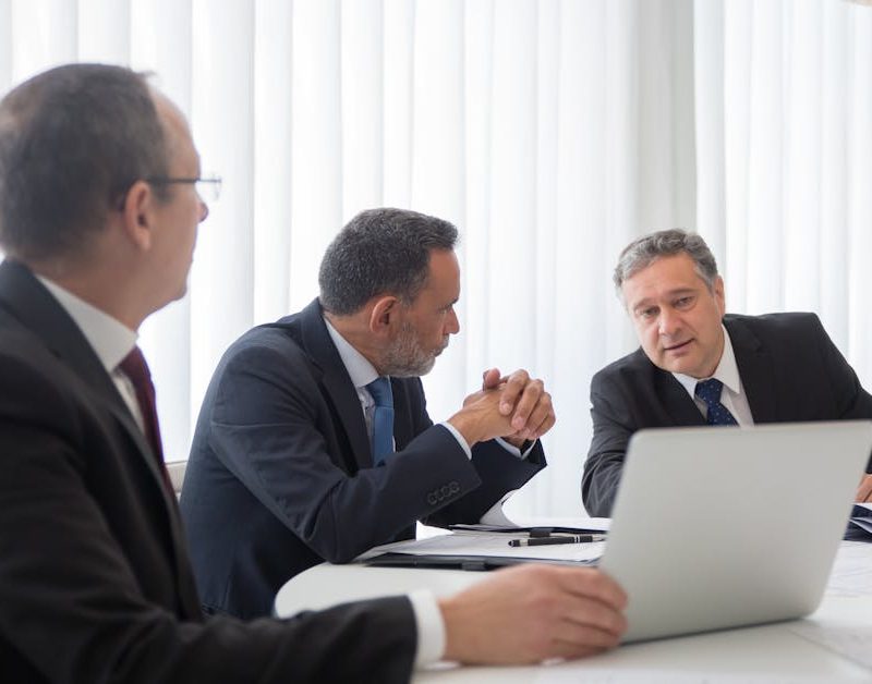 Помощь в банкротстве с юридической консультацией РФ