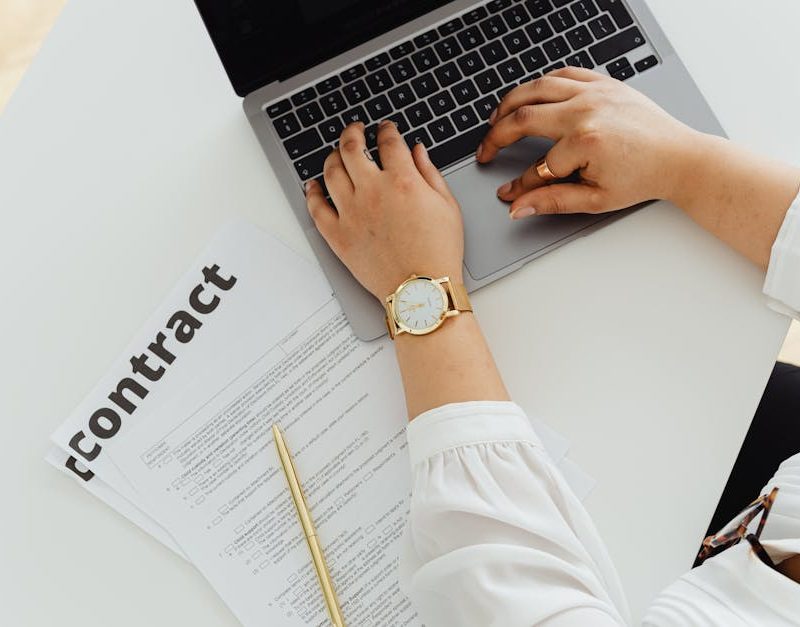 Какие вопросы решает адвокат при реструктуризации долгов физлиц