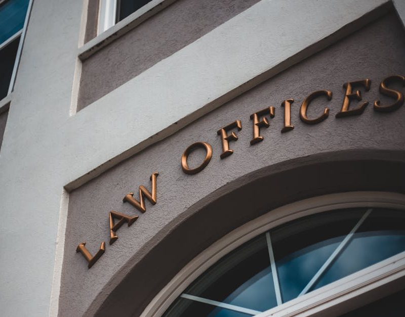 Юридическая поддержка при банкротстве в РФ